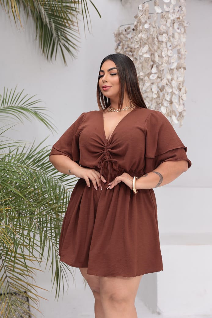 Macaquinho Shorts e Saia