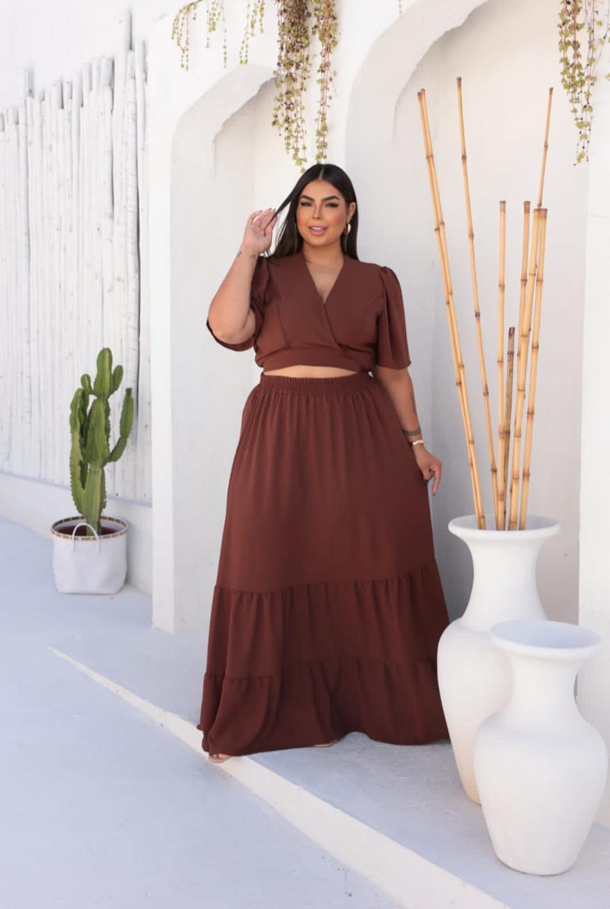 Conjunto Cropped e Saia