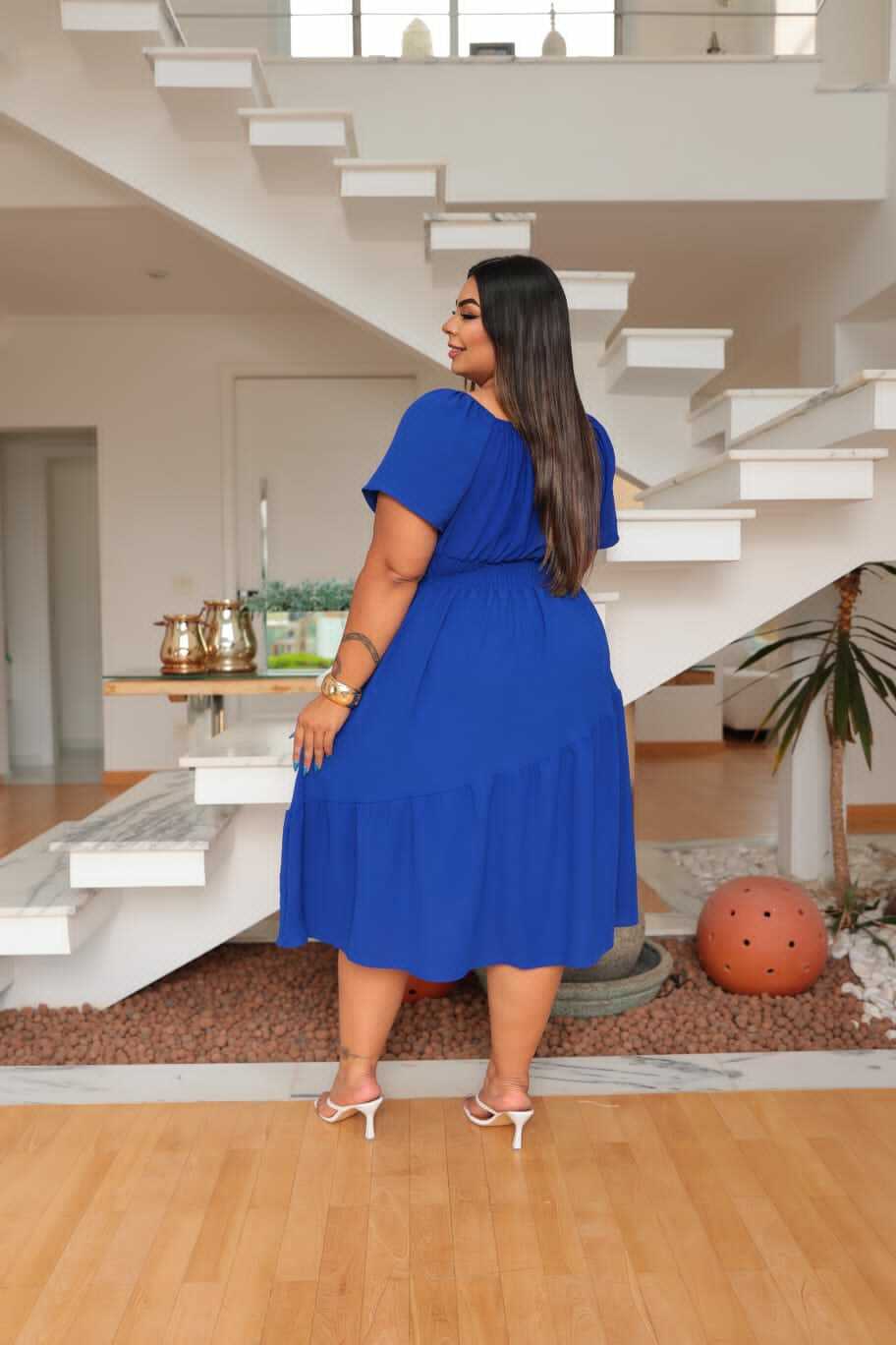 Vestido Plus Size Curto Yasmin
