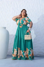 Vestido Longo Plus Size Estampado em Crepe com Elastano – Modelagem Ampla