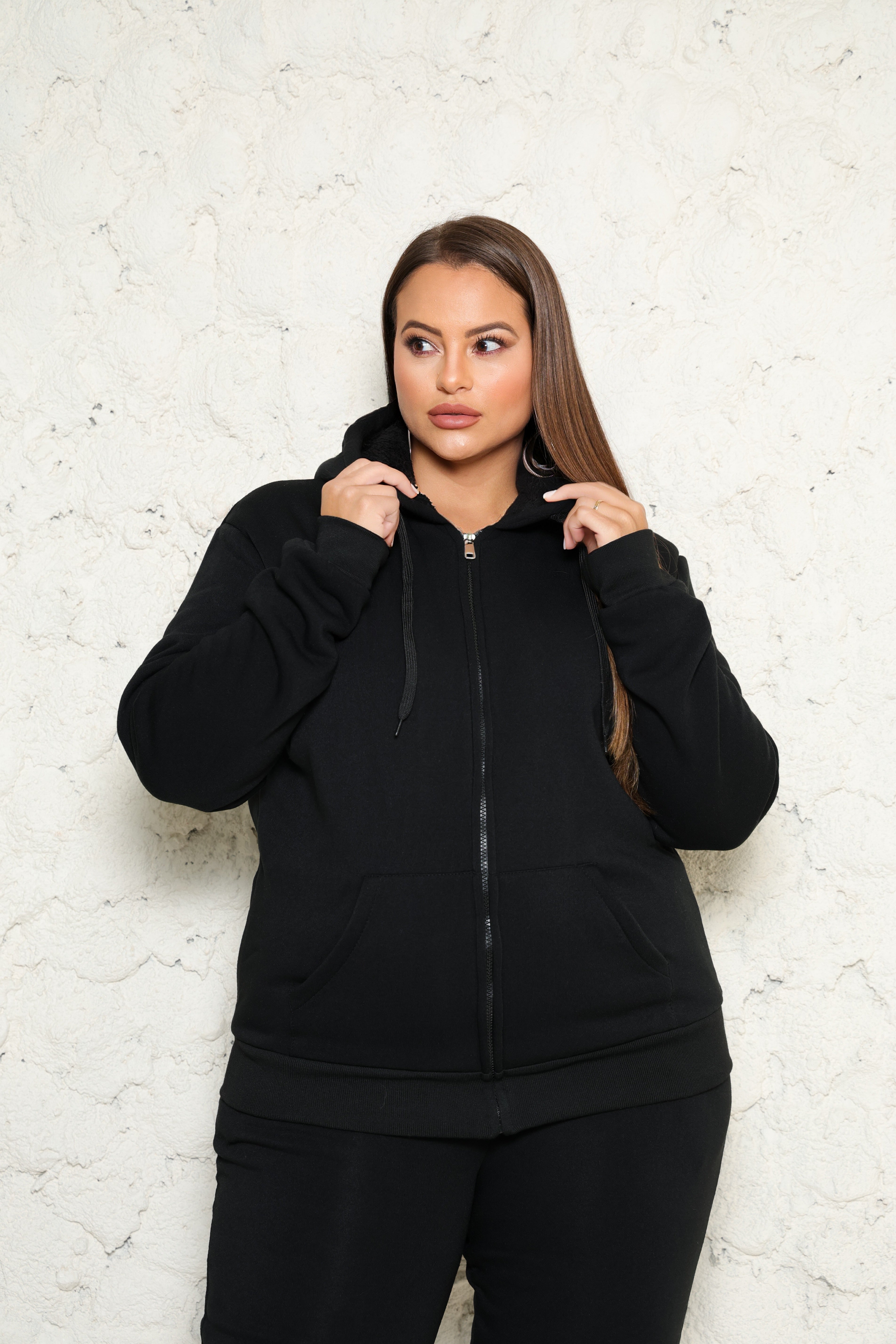 Conjunto Moletom Peluciado Premium com Zíper – Conforto & Estilo