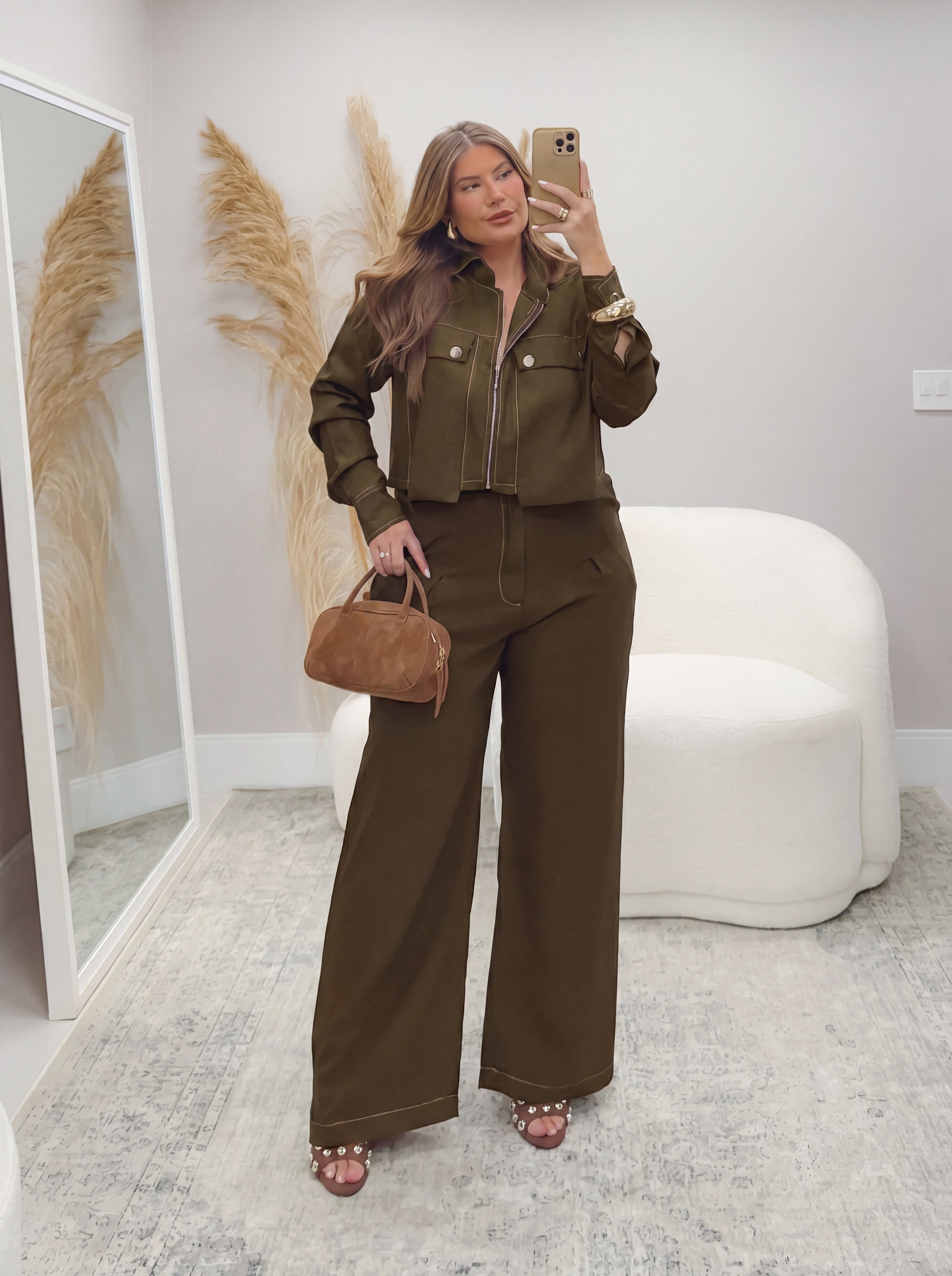 Conjunto Bruna